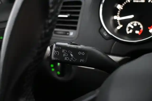 Vihreä Maastoauto, Skoda Yeti – OUR-380