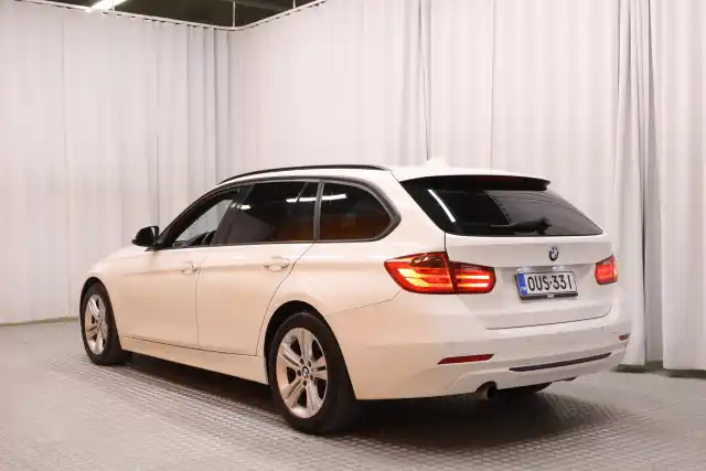 Valkoinen Farmari, BMW 320 – OUS-331