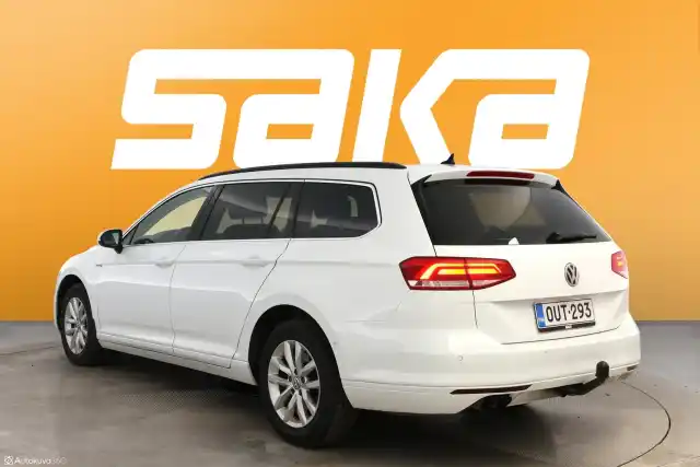 Valkoinen Farmari, Volkswagen Passat – OUT-293