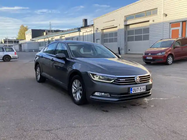 Volkswagen Passat