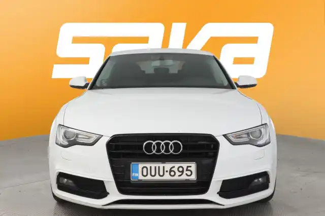 Valkoinen Viistoperä, Audi A5 – OUU-695