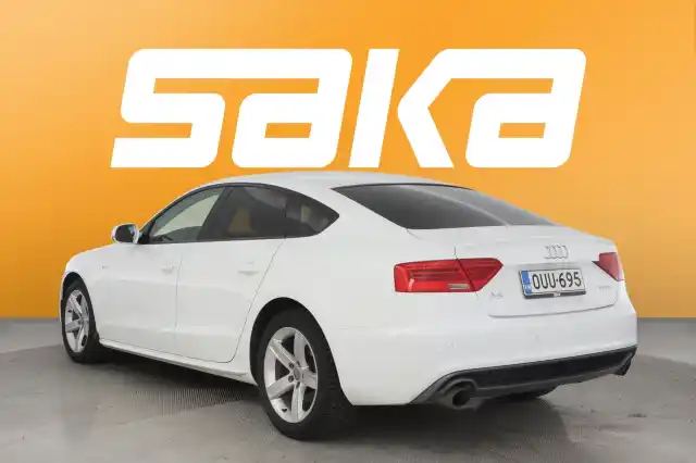 Valkoinen Viistoperä, Audi A5 – OUU-695