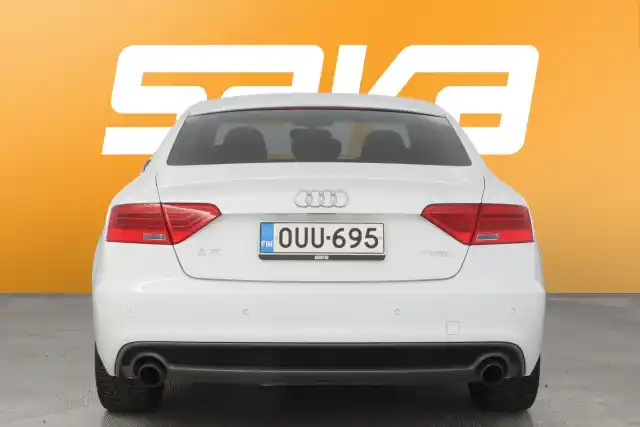 Valkoinen Viistoperä, Audi A5 – OUU-695