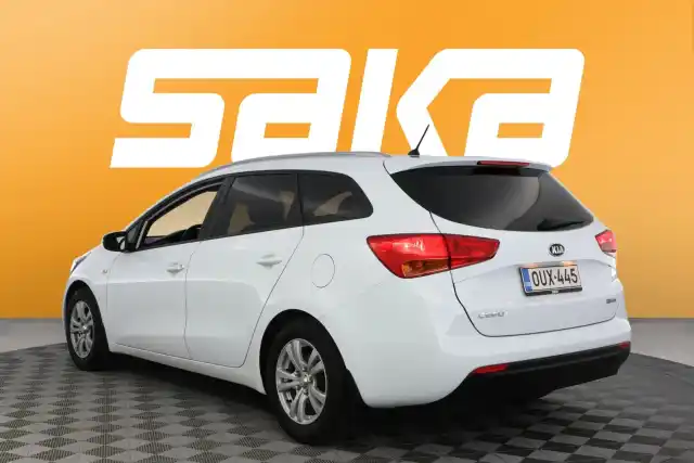 Valkoinen Farmari, Kia cee'd – OUX-445