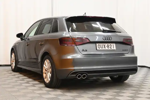 Harmaa Viistoperä, Audi A3 – OUX-821