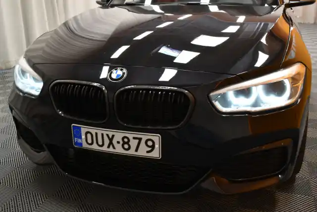 Musta Viistoperä, BMW M135I – OUX-879