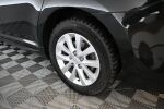 Musta Farmari, Toyota Avensis – OUZ-322, kuva 30