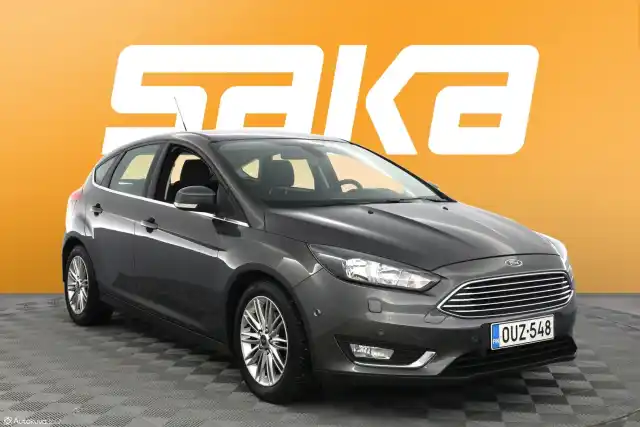 Harmaa Viistoperä, Ford Focus – OUZ-548