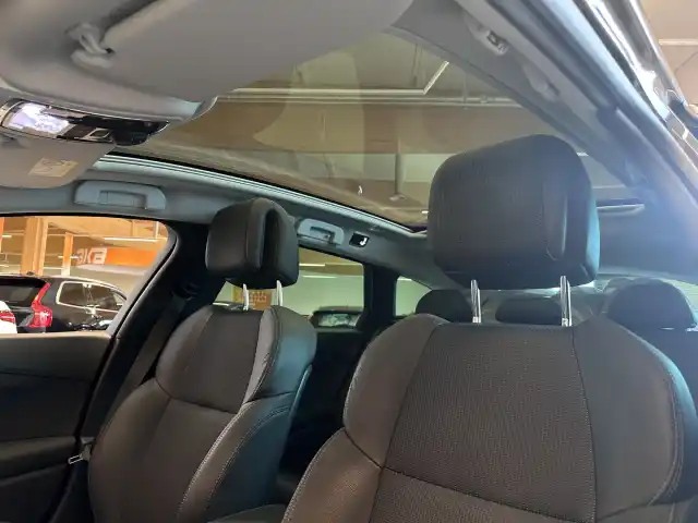 Ruskea Farmari, Peugeot 508 – OUZ-619