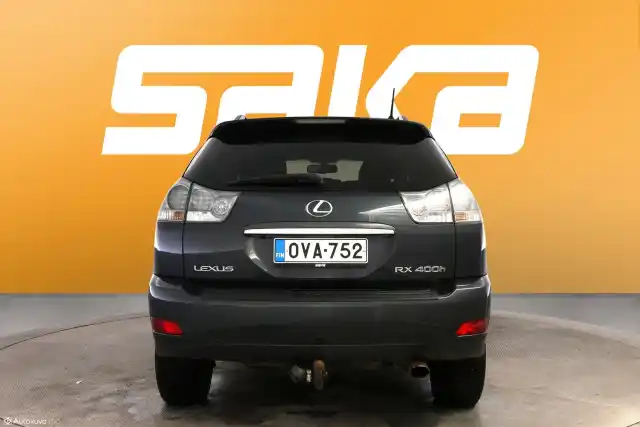 Harmaa Maastoauto, Lexus RX – OVA-752