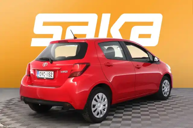 Punainen Viistoperä, Toyota Yaris – OVC-152