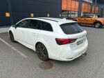 Valkoinen Farmari, Toyota Avensis – OVC-172, kuva 3