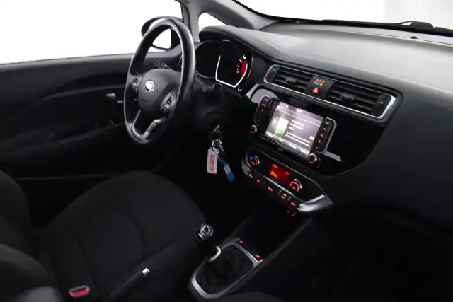 Sininen Viistoperä, Kia Rio – OVC-556