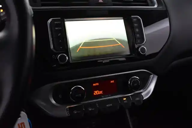 Sininen Viistoperä, Kia Rio – OVC-556