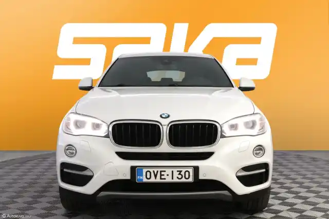 Valkoinen Maastoauto, BMW X6 – OVE-130