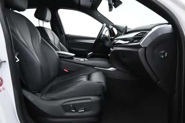 Valkoinen Maastoauto, BMW X6 – OVE-130