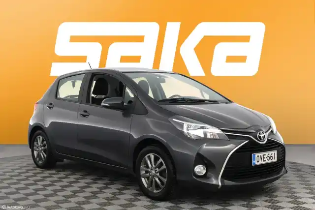 Harmaa Viistoperä, Toyota Yaris – OVE-561