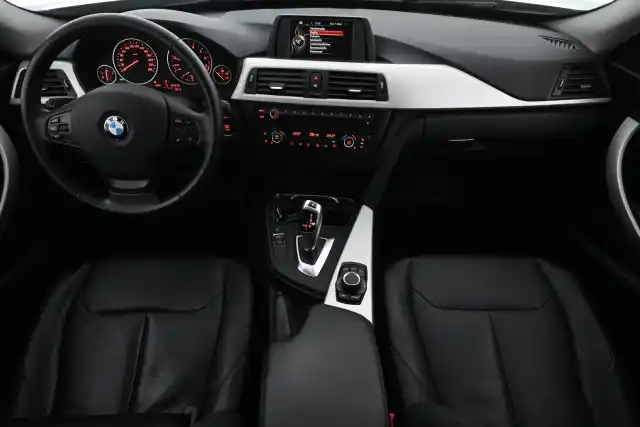 Musta Sedan, BMW 320 Gran Turismo – OVH-122