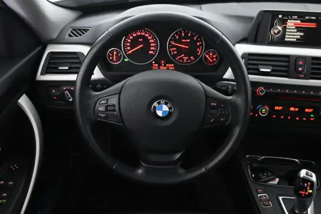 Musta Sedan, BMW 320 Gran Turismo – OVH-122