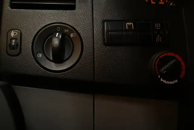 Harmaa Kuorma-auto, Mercedes-Benz Sprinter – OVH-661