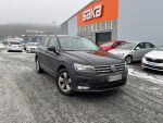 Musta Maastoauto, Volkswagen Tiguan – OVJ-403, kuva 1