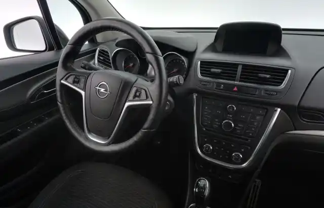 Ruskea (beige) Maastoauto, Opel Mokka – OVJ-884