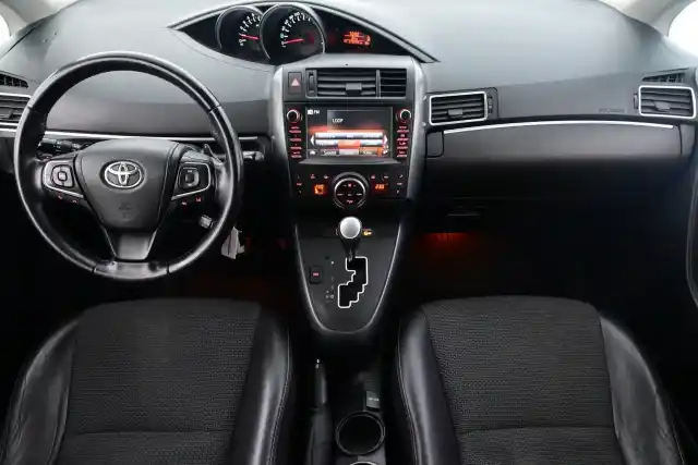 Hopea Tila-auto, Toyota Verso – OVM-563
