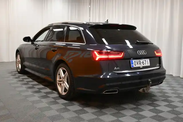 Sininen Farmari, Audi A6 – OVR-671