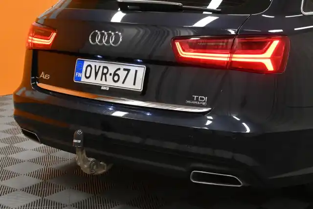 Sininen Farmari, Audi A6 – OVR-671