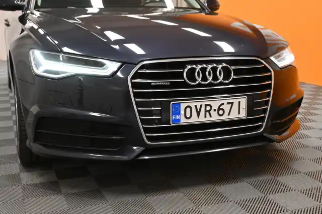 Sininen Farmari, Audi A6 – OVR-671