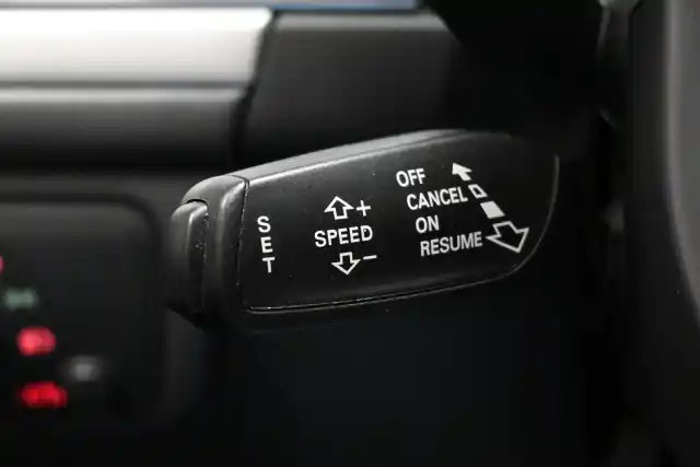 Sininen Farmari, Audi A6 – OVR-671