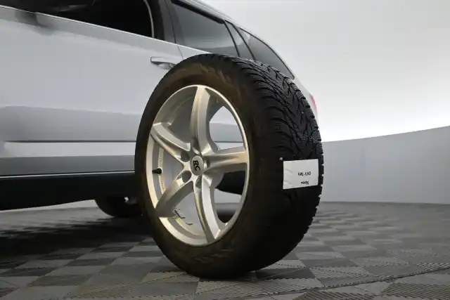 Harmaa Farmari, Skoda Octavia – OVS-307