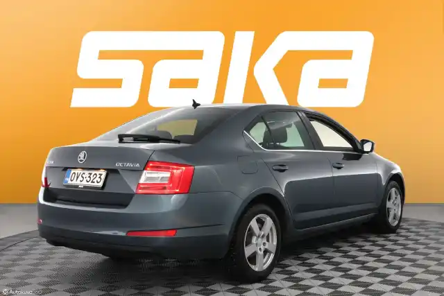 Harmaa Viistoperä, Skoda Octavia – OVS-323