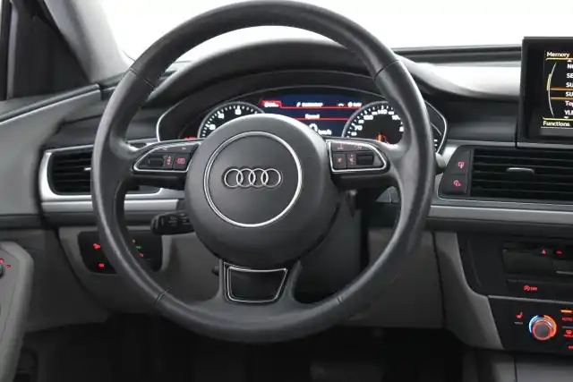 Harmaa Sedan, Audi A6 – OVS-999