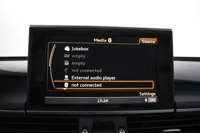 Harmaa Sedan, Audi A6 – OVS-999