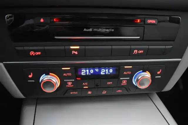 Harmaa Sedan, Audi A6 – OVS-999