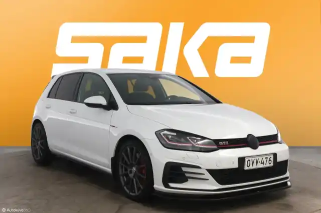 Valkoinen Viistoperä, Volkswagen Golf – OVV-476