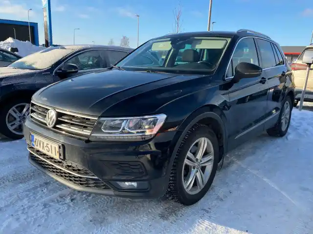 Musta Maastoauto, Volkswagen Tiguan – OVX-511