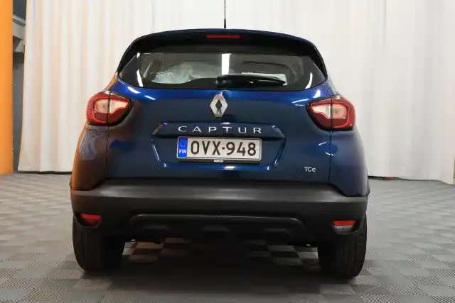 Sininen Viistoperä, Renault Captur – OVX-948