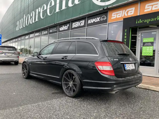 Musta Farmari, Mercedes-Benz C – OVZ-191