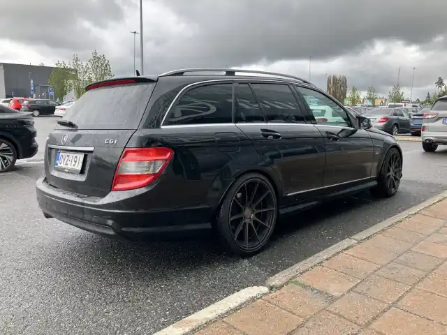 Musta Farmari, Mercedes-Benz C – OVZ-191