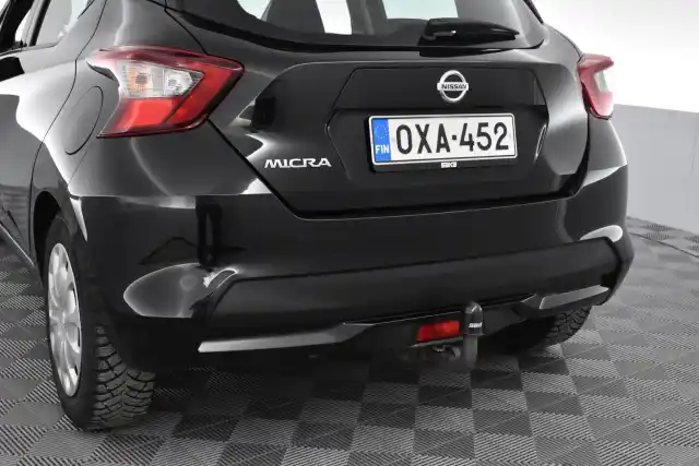 Musta Viistoperä, Nissan Micra – OXA-452