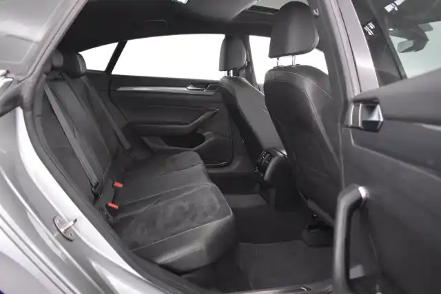 Hopea Sedan, Volkswagen Arteon – OXA-705