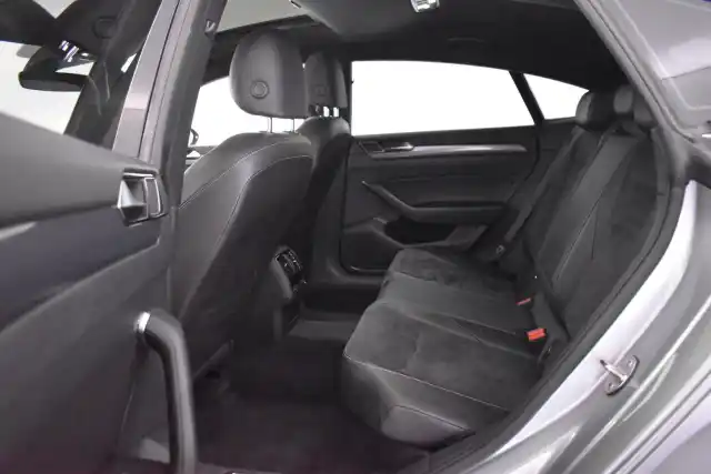 Hopea Sedan, Volkswagen Arteon – OXA-705