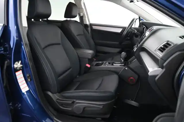 Sininen Farmari, Subaru Outback – OXA-714