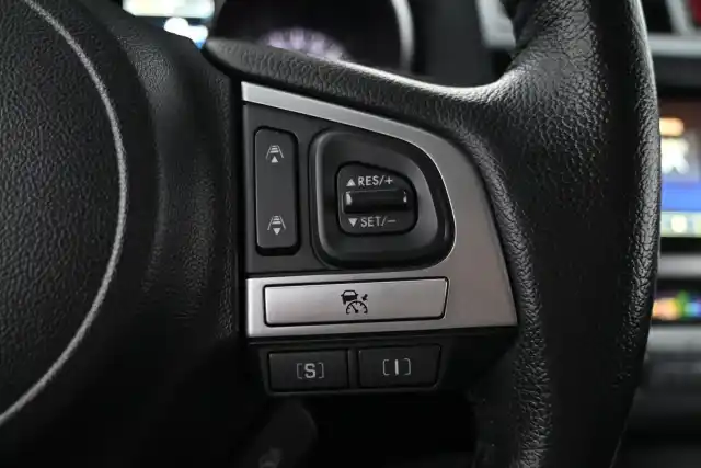 Sininen Farmari, Subaru Outback – OXA-714