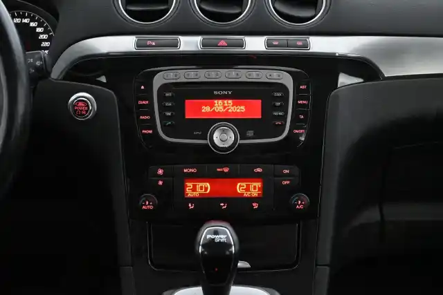 Hopea Tila-auto, Ford S-Max – OXA-857