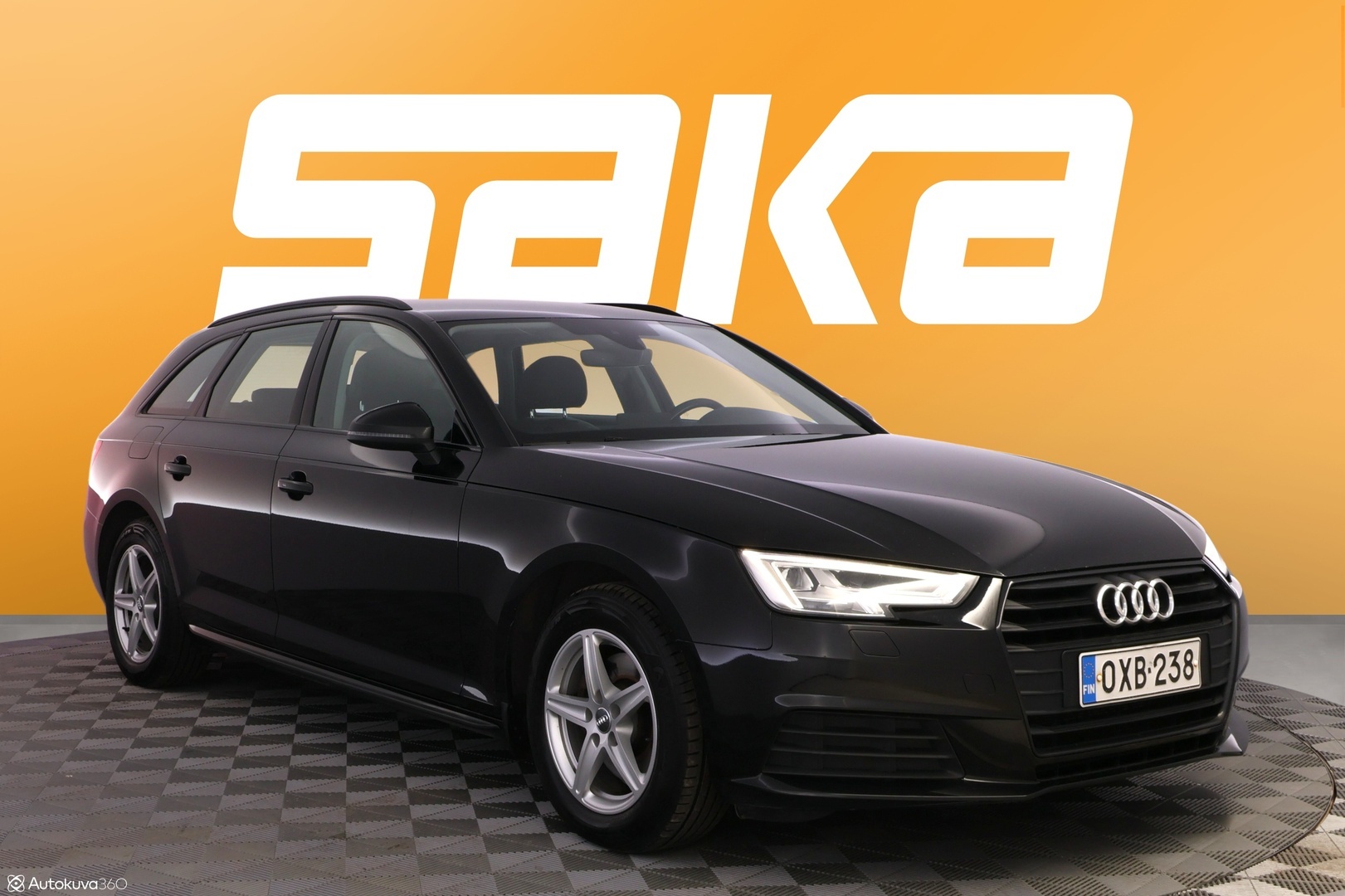 Musta Farmari, Audi A4 – OXB-238