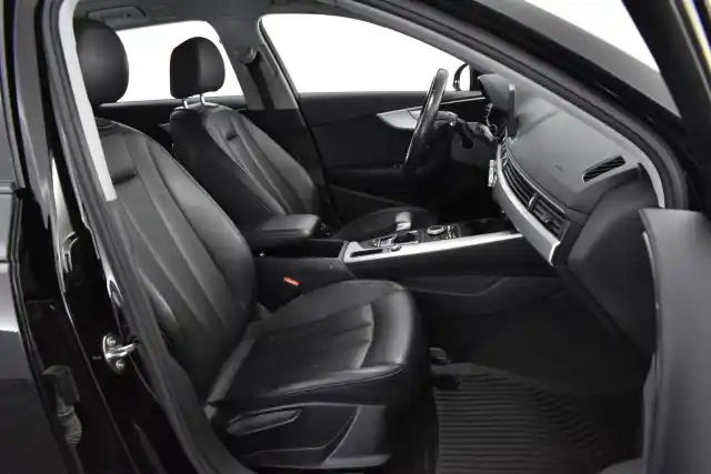 Musta Farmari, Audi A4 – OXB-238