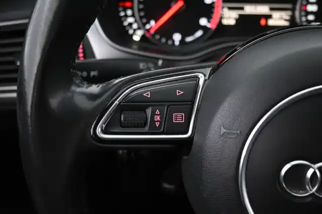 Musta Farmari, Audi A6 – OXC-692
